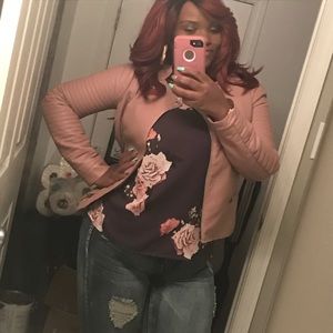 Meet your Posher, Shai